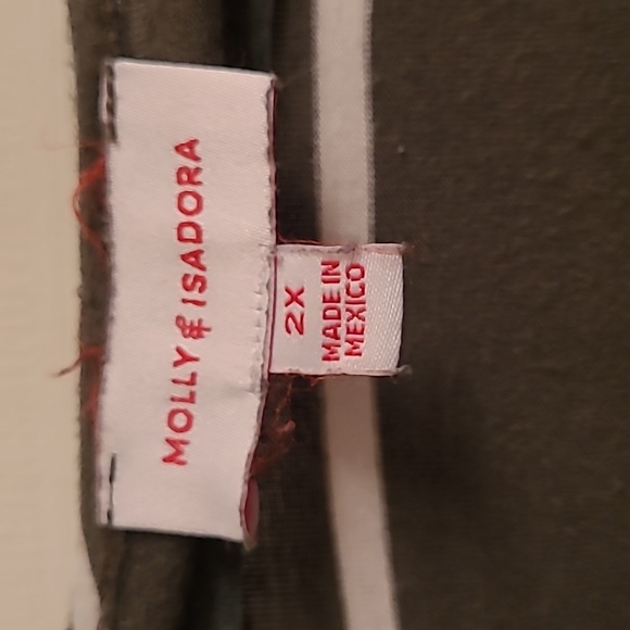 Molly & Isadora 3/4 Sleeve Top - Picture 4 of 4